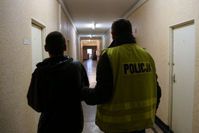 Policja w Bytomiu: Wpadł 30-letni diler narkotyków