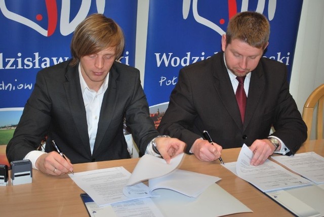 W kwietniu 2012 roku została podpisana umowa na budowę Rodzinnego Parku Rozrywki w Wodzisławiu Śląskim