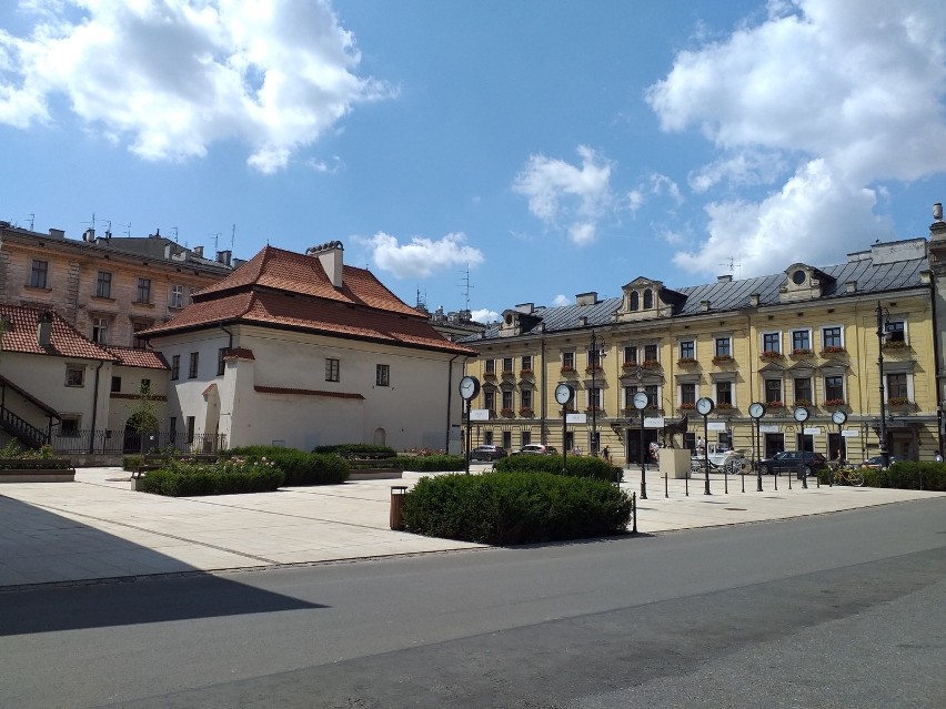 Plac Świętego Ducha, przebudowany w zeszłym roku, po czym...