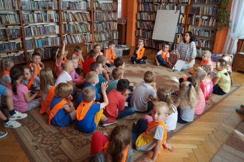 Pruszcz Gdański: Kodeks zdrowego życia w Powiatowej i Miejskiej Bibliotece Publicznej