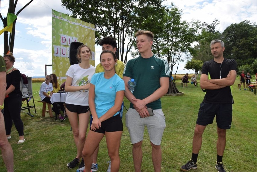 Gruszka Run dla Justyny. Blisko 200 osób pobiegło by pomóc! (ZDJĘCIA)