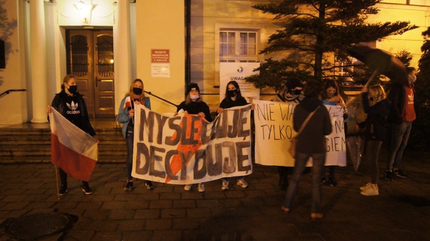 Kolejny protest w Kościanie. Piątkowy marsz ulicami miasta