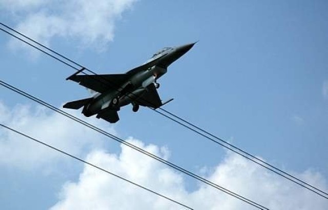 F-16 są dla polskiej armii znaczącym wzmocnieniem, ale jednocześnie sprawiają dużo problemów