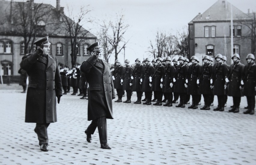 Wojska inżynieryjno-budowlane stacjonowały w Krotoszynie w...