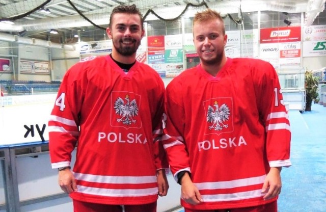 Marcel Hatłas (z lewej) i Jakub Krzak w kadrze Polski U-20.