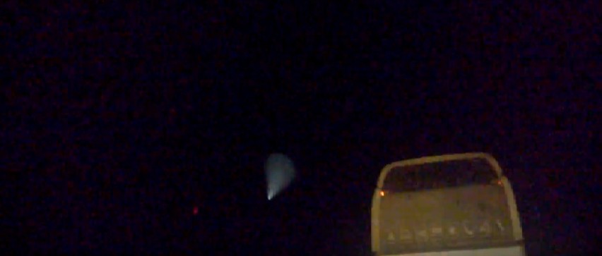 Ufo, czy rakieta? Kierowcy pod Markuszowem sfotografowali niezidentyfikowany obiekt