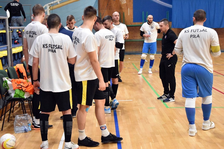 Futsal. To było świetne widowisko. Pilski zespół prowadził z Widzewem Łódź 5:0 i... Obejrzyjcie zdjęcia 