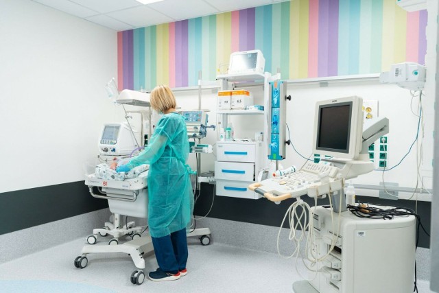 Intensywna Terapia Noworodka w Szpitalu Ujastek po modernizacji i doposażeniu światowej klasy sprzętem