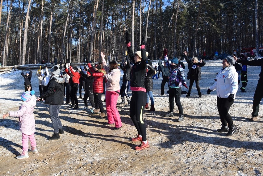 Wielkoorkiestrowa zumba na plaży w Kuźnicy Zbąskiej 