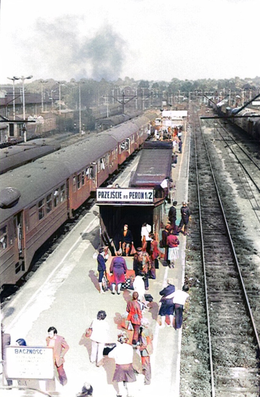 Pokolorowaliśmy Rzeszów i jego mieszkańców z lat 80. i 70. PRL w stolicy Podkarpacia w kolorze