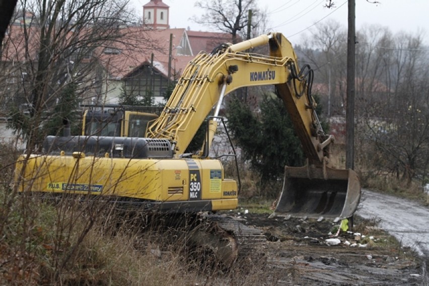 Rozbiórka budynku przy ul. Łączyńskiego w Szczawnie-Zdroju,...