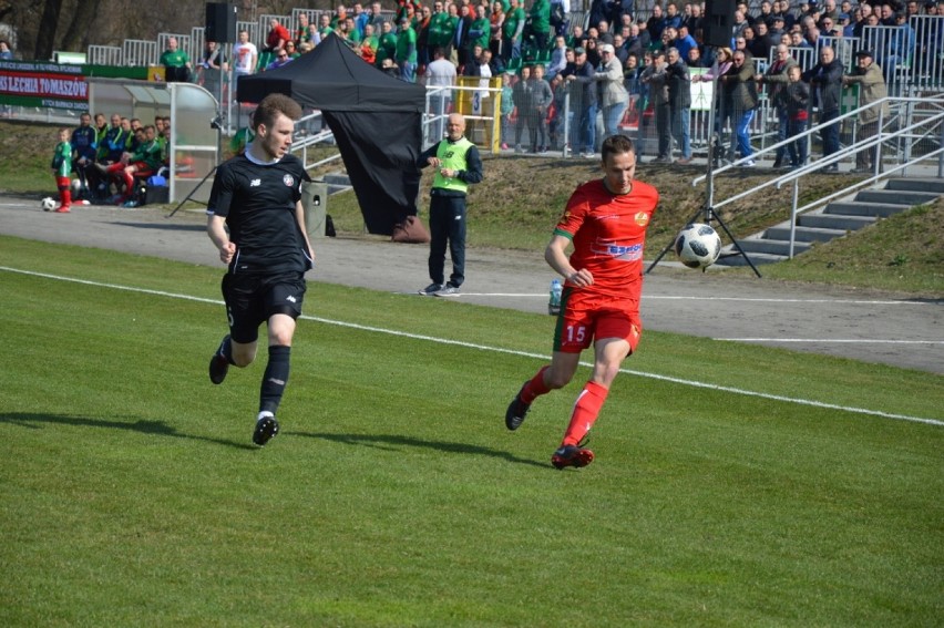 III liga: RKS Lechia - Polonia Warszawa 2-0. Dobra druga połowa tomaszowskiego zespołu (FOTO+FILM)