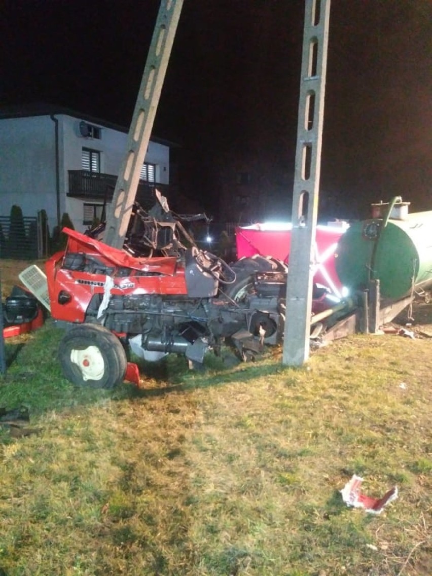 Tragiczny wypadek w Białej. Nie żyje 57-letni kierowca ciągnika [FOTO,WIDEO]
