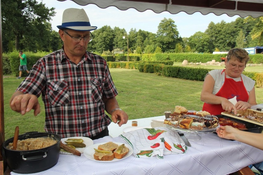 "Biesiada z leśnym smakiem" na Półwyspie Rybackim w Złotowie