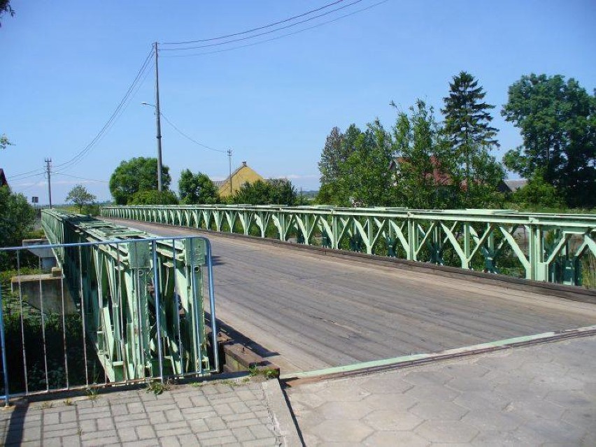 Umowa na remont zabytkowego, zwodzonego mostu w Tujsku podpisana !!!