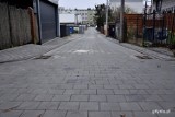 Zakończył się trwający dwa miesiące remont ulicy Raciborskiej. Jest nowa kanalizacja deszczowa i równa, betonowa nawierzchnia ZDJĘCIA