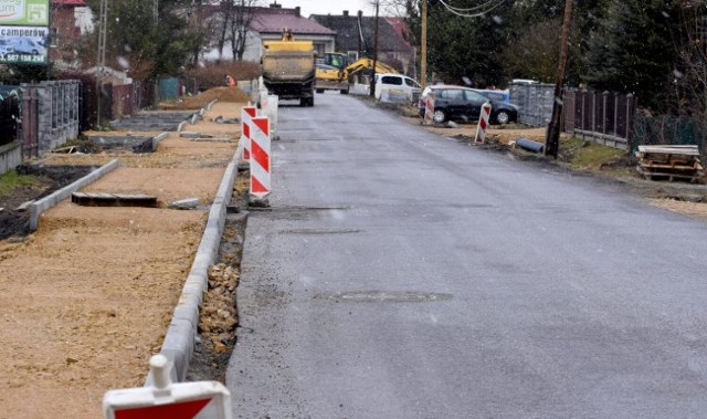 Trwa modernizacja ul. Nadwiślańskiej w Bobrku w ciągu drogi powiatowej