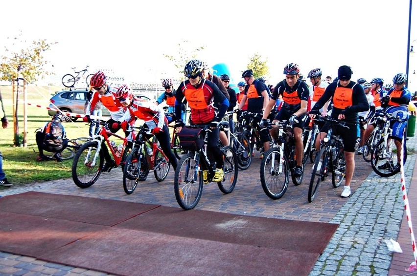 Wkoło Żuław - w maratonie wystartowało ponad 500 rowerzystów - ZDJĘCIA