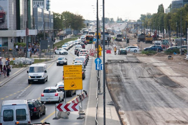 Utrudnienia w Warszawie: Targówek, Bródno, Śródmieście, Ochota i Wawer