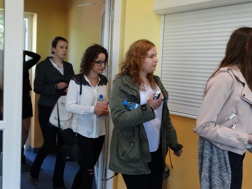 Nowy Tomyśl: Uczniowie ZS im. S. Staszica przystąpili do egzaminu maturalnego