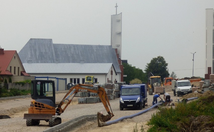 Pierwszy etap inwestycji obejmuje budowę drogi gminnej, a...