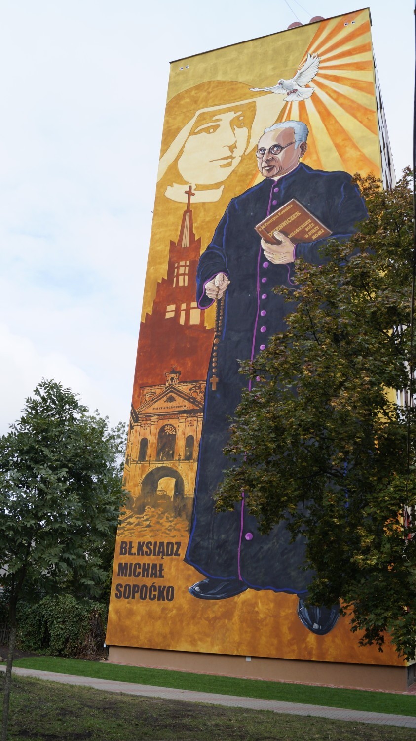 Mural z wizerunkiem ks. Sopoćki ma być poświęcony! Już w niedzielę [zdjęcia]