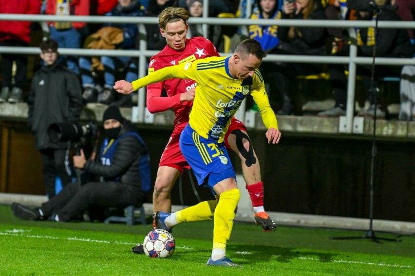 Wisła Kraków remisuje w meczu kolejki I ligi z Arką w Gdyni