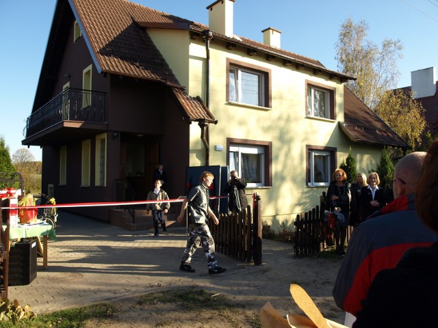 Rodzinny dom dziecka w Rzepnicy otwarto jesienią 2010 roku. Już w styczniu miała pojawić się "fala"
