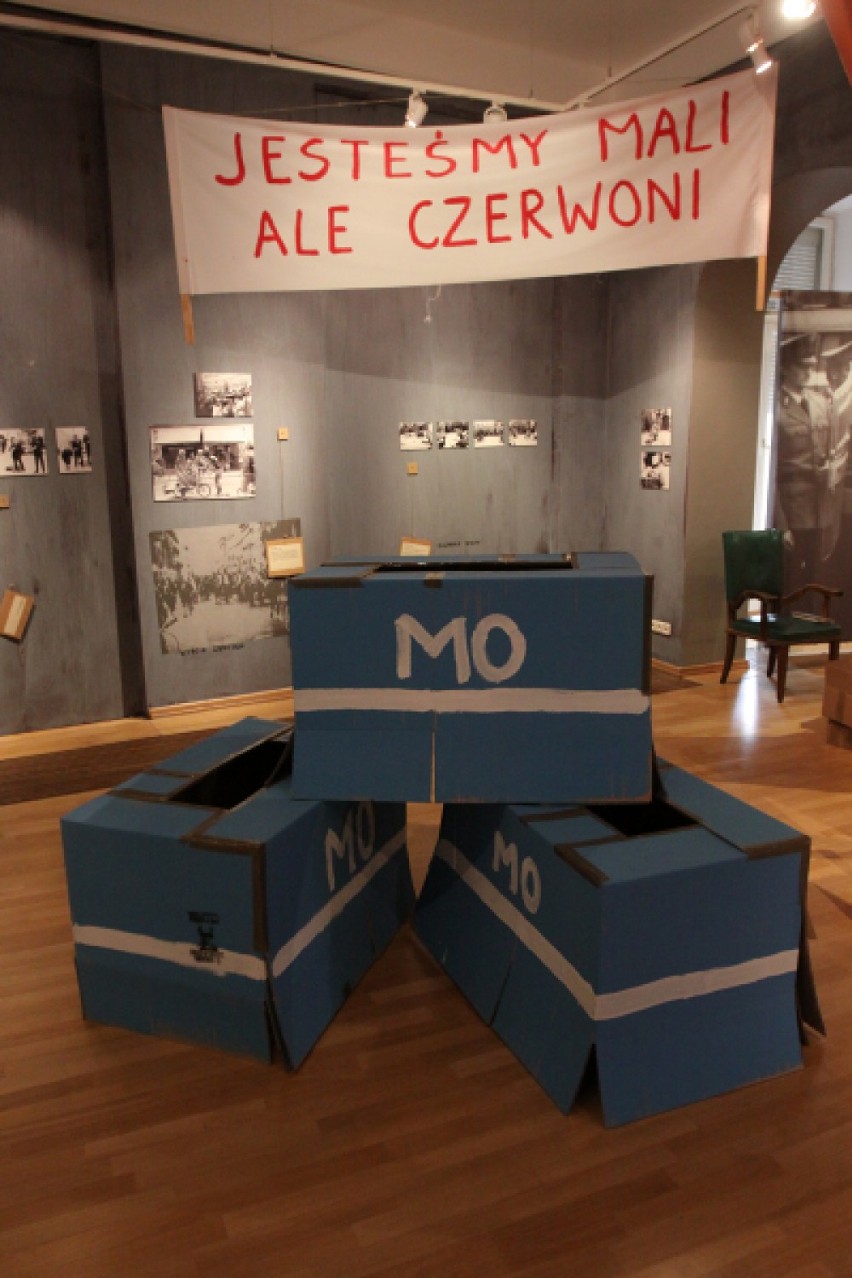 W MCK trwa wystawa poświęcona historii Pomarańczowej ...