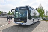 Takiego autobusu jeszcze w Gdyni nie było! Supernowoczesny, zachwycający Mercedes-Benz eCitaro zaprezentowany nad morzem ZDJĘCIA