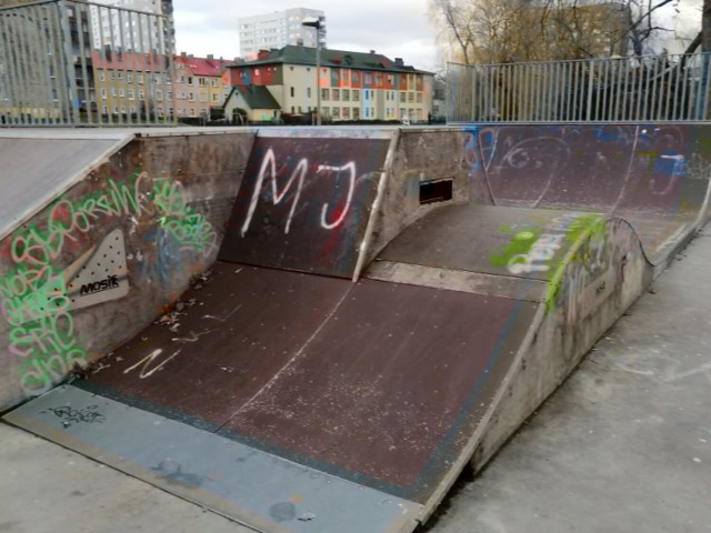 Skatepark przy stadionie im. S. Karpiniuka