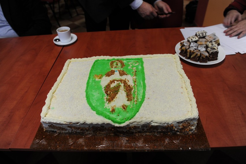 Tort z herbem Mikołajek Pomorskich