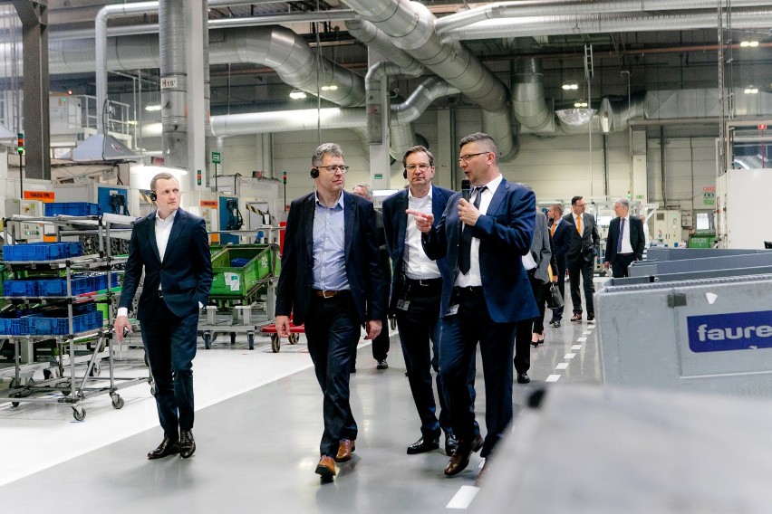 Dwie spółki koncernu Volkswagen obchodzą w Polkowicach 20-lecie istnienia