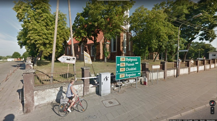Mieszkańcy Wągrowca i okolicy przyłapani przez Google Street View w okolicy kościołów. Kto znalazł się na zdjęciach? 