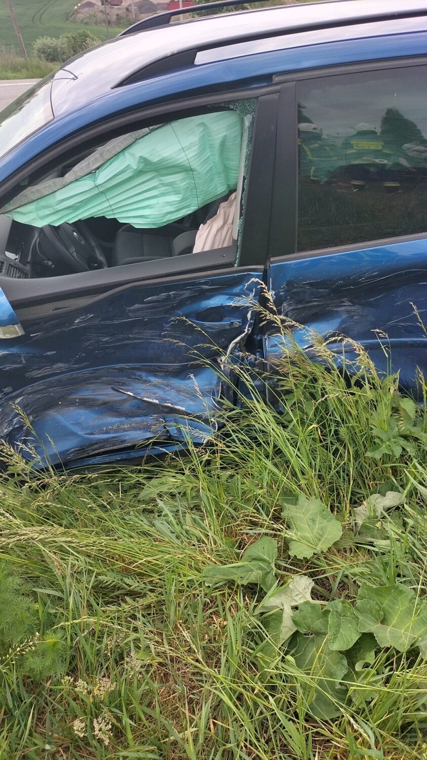 Wypadek dwóch samochodów w Okoninie, na trasie Grudziądz -...