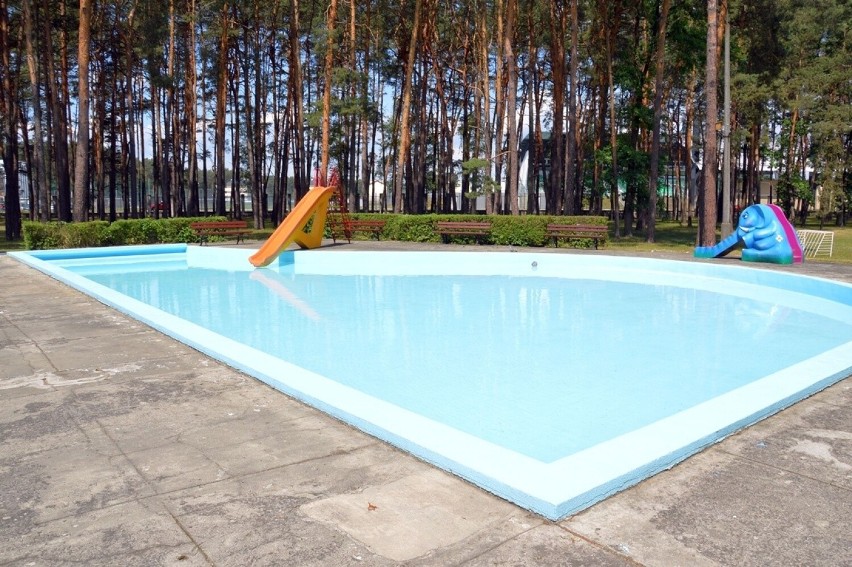 Rusza sezon letni na pływalni odkrytej przy ulicy Hutniczej w Stalowej Woli. Zobaczcie zdjęcia