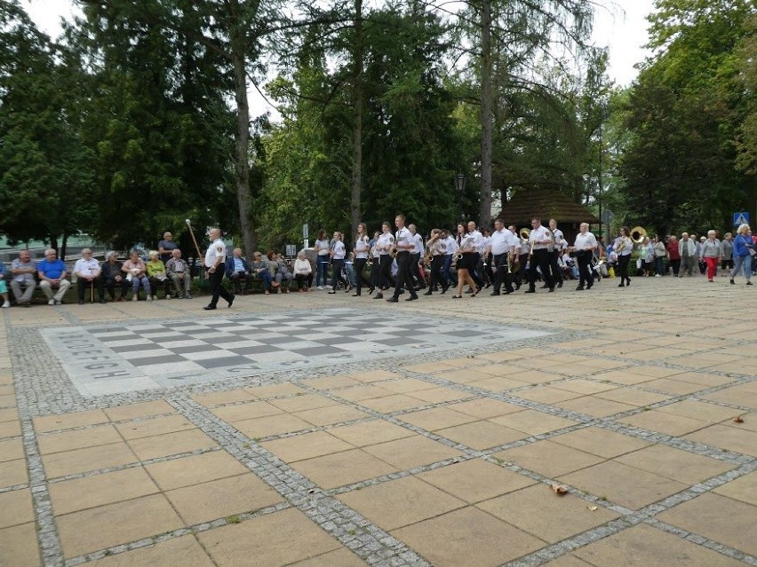 Orkiestra Dęta Chodzieskiego Domu Kultury wzięła udział w festiwalu orkiestr w Puławach (ZDJĘCIA)