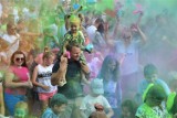 Święto Kolorów Holi 2021 w Sulejowie. Zobaczcie jak mieszkańcy bawili się na Polance ZDJĘCIA, FILMY