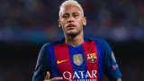 Neymar nie wyobraża sobie gry poza Barceloną. Nie skusiły go propozycje innych klubów