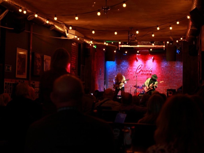 Blues Club Gdynia 

Portowa 9

Coś dla fanów muzyki na żywo....