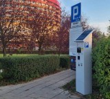 Szpital w Kaliszu: Będą dodatkowe parkomaty na szpitalnym parkingu