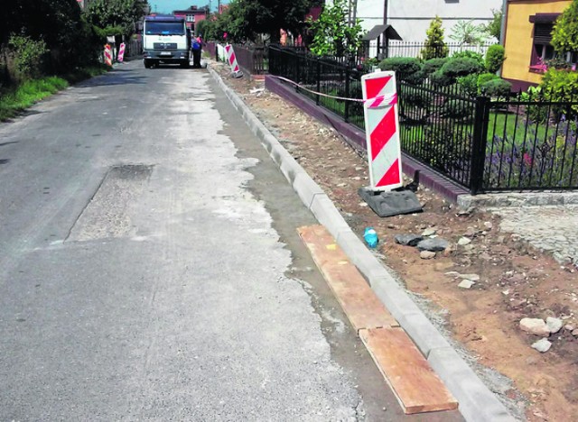 Gmina Wielichowo: Są nowe chodniki, ale drogi nadal w złym stanie
