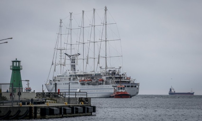 Wycieczkowiec Wind Surf