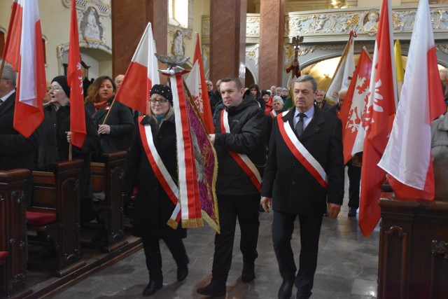Pleszewianie modlili się w intencji Bohaterów Powstania Wielkopolskiego! Msza święta to już tradycja. Zobacz zdjęcia