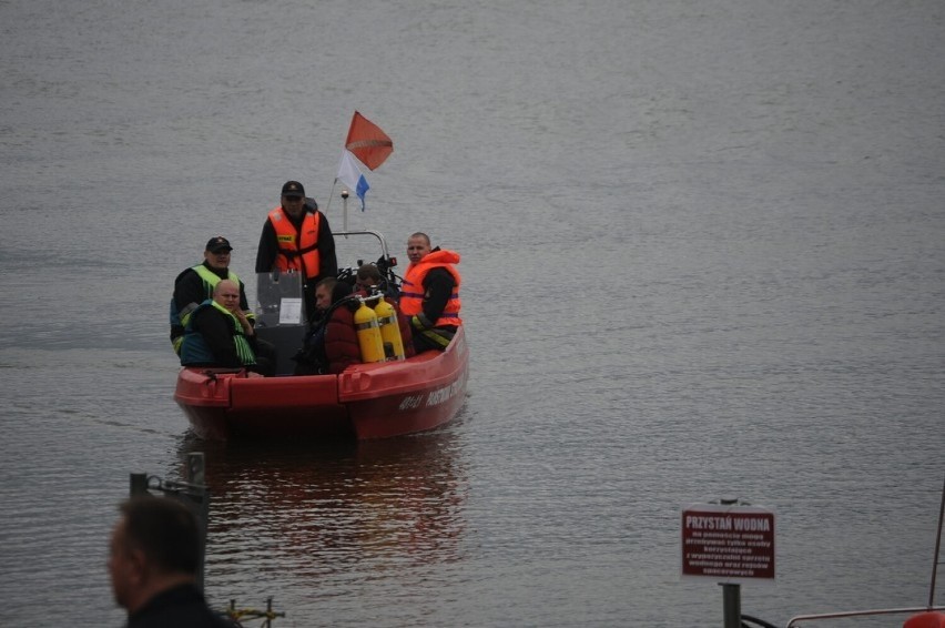Śremscy strażacy mieli szukać zaginionego w jeziorze Cichowo. Na szczęście nie doszło do tragedii