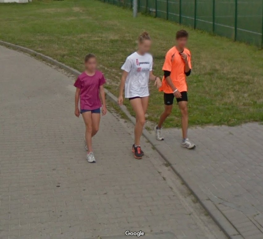 Jaka moda panuje w Terespolu? Kamery Google Street View uchwyciły codzienne stylizacje mieszkańców. Efekty spaceru w poszukiwaniu inspiracji