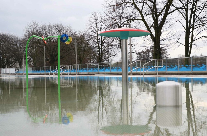 Tak prezentuje się nowy basen w Brzegu.