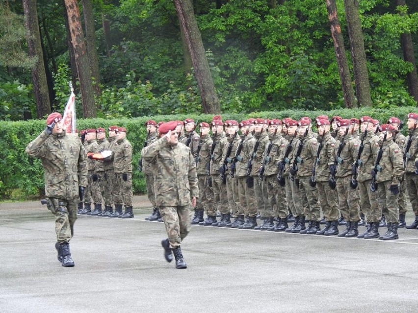 Żołnierze 25. Brygady obchodzili Dzień Weterana Działań Poza Granicami Państwa. Upamiętnili kolegów, którzy zginęli na misjach [ZDJĘCIA]