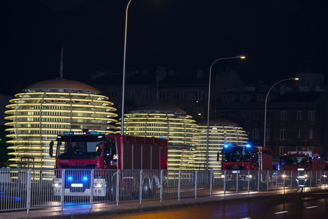 Służby ćwiczyły na ewentualność ataku terrorystycznego na metro [ZDJĘCIA, WIDEO]