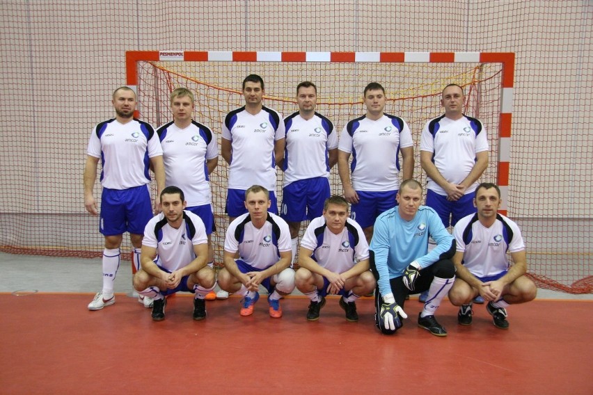 Futsal w Złotowie 2 kolejka
Unimetal - De-formacja...